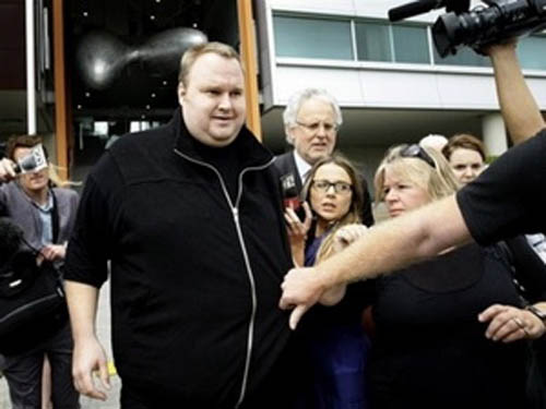 Kim Dotcom bị cấm sử dụng Internet, Công nghệ thông tin, Chu Megaupload, Kim Dotcom, Megaupload, chu Megaupload khong duoc so toi Internet, ong chu Megaupload, Kim Dotcom bi cam su dung Internet, Kim, Dotcom, Kim Schmitz, Kim Dotcom bi bat, dong cua Megaupload, Megaupload bi dong cua,